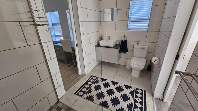 4 Bedroom Property for Sale in Dwarskersbos Western Cape